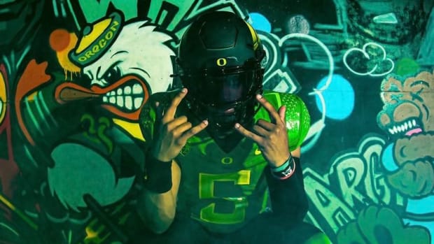 Dante Moore Oregon Visit